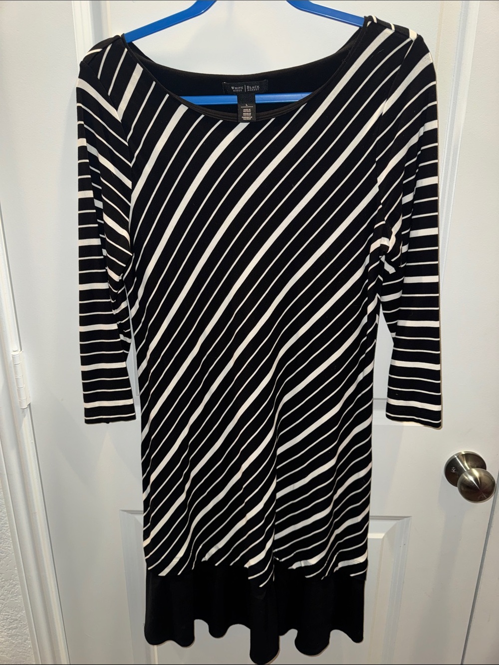 White House Black Market Black and White Diagonal Stripe Midi Dress Sz L